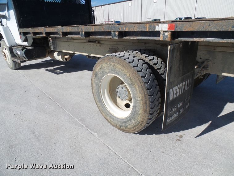 image for item DG5522 2005 GMC C7500 rollback truck