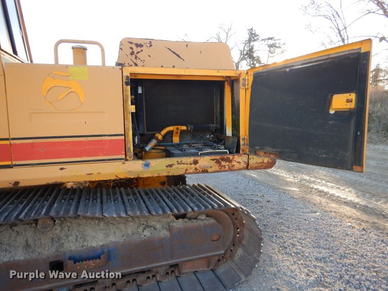 image for item DG5870 1991 Link Belt LS2800LF C Series II excavator