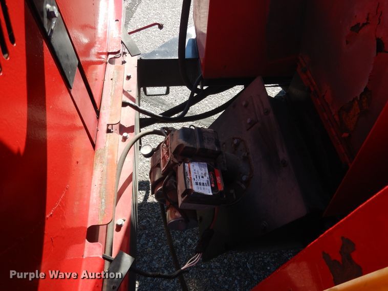 image for item DG5872 2010 Cimline Magnum 110DH crack sealer