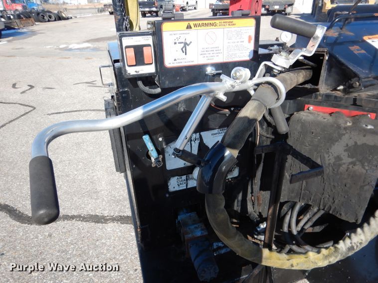 image for item DG5872 2010 Cimline Magnum 110DH crack sealer