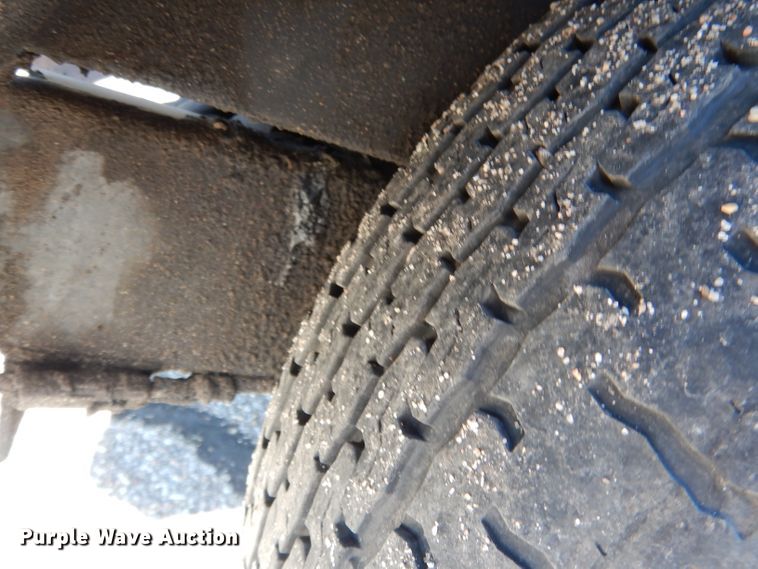 image for item DG5872 2010 Cimline Magnum 110DH crack sealer