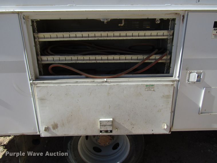 image for item DG6702 2006 Ford F550 Super Duty bucket truck