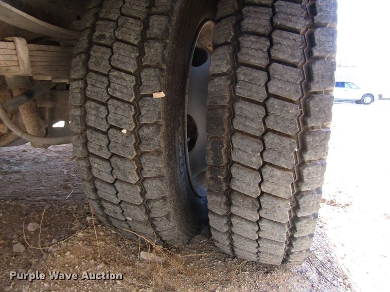 image for item DG6702 2006 Ford F550 Super Duty bucket truck