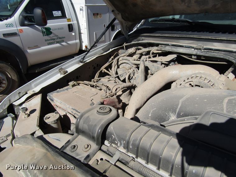 image for item DG6703 2005 Ford F550 Super Duty bucket truck