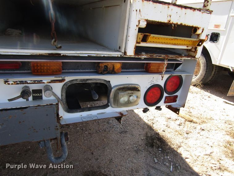 image for item DG6703 2005 Ford F550 Super Duty bucket truck