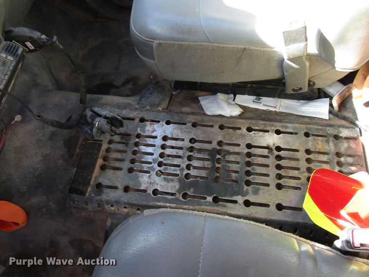 image for item DG6704 2007 Ford F550 Super Duty bucket truck