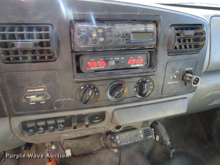 image for item DG6704 2007 Ford F550 Super Duty bucket truck