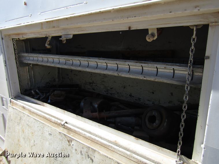 image for item DG6704 2007 Ford F550 Super Duty bucket truck