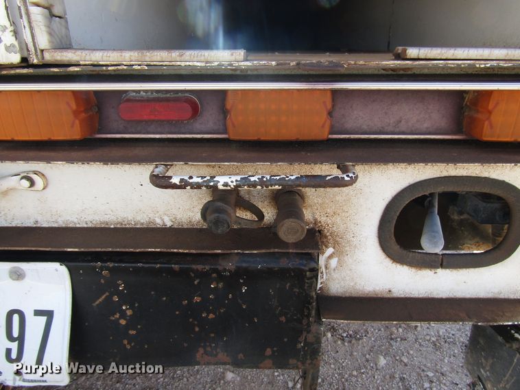 image for item DG6704 2007 Ford F550 Super Duty bucket truck