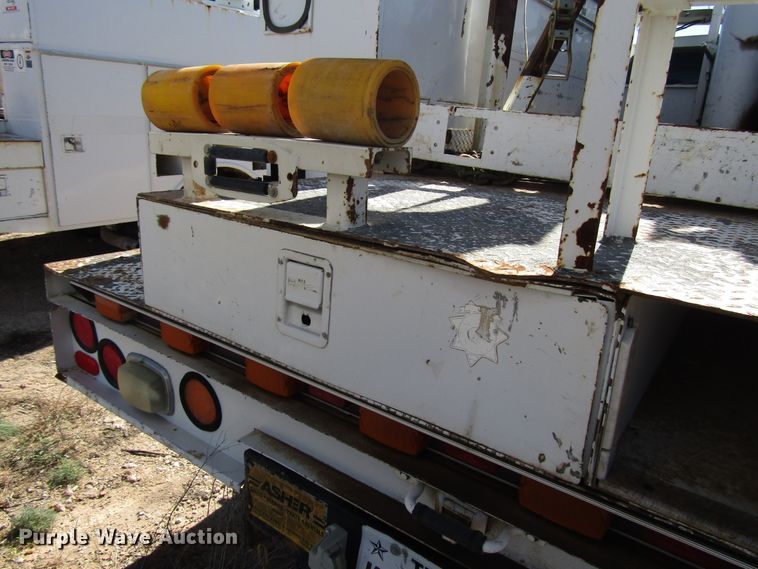 image for item DG6704 2007 Ford F550 Super Duty bucket truck