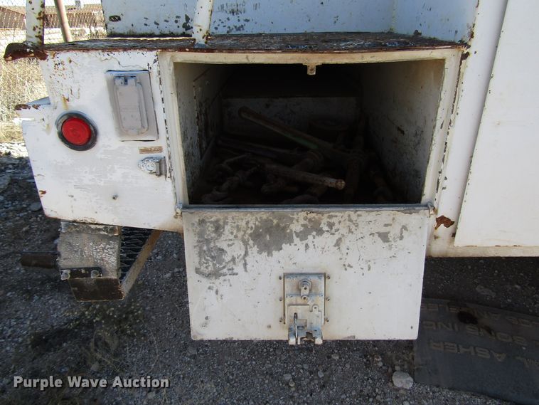 image for item DG6704 2007 Ford F550 Super Duty bucket truck