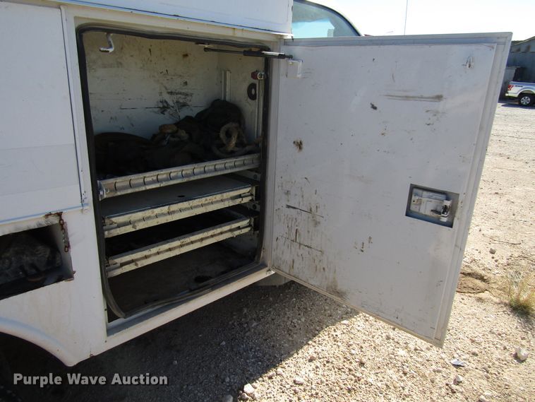 image for item DG6704 2007 Ford F550 Super Duty bucket truck