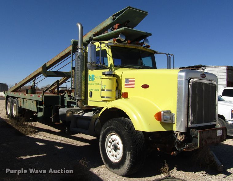 image for item DG6707 2006 Peterbilt 357 winch truck