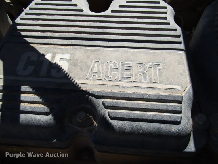 image for item DG6707 2006 Peterbilt 357 winch truck