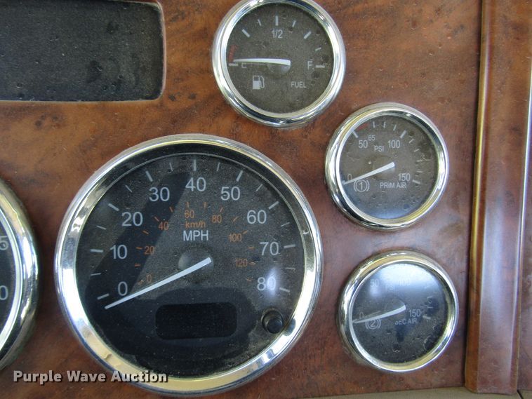 image for item DG6709 2007 Peterbilt 357 winch truck