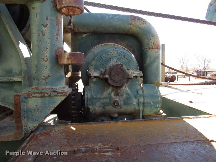 image for item DG6709 2007 Peterbilt 357 winch truck