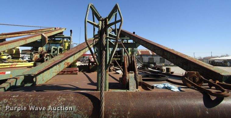 image for item DG6709 2007 Peterbilt 357 winch truck