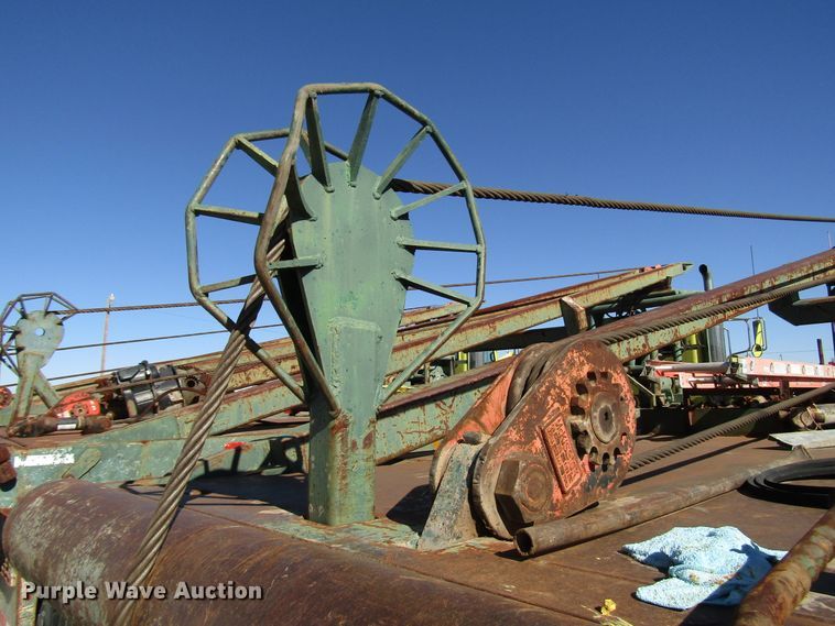 image for item DG6709 2007 Peterbilt 357 winch truck