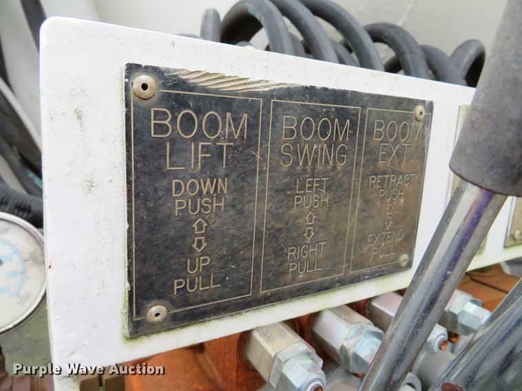 image for item DH1625 2004 International 5900i hydrovac truck