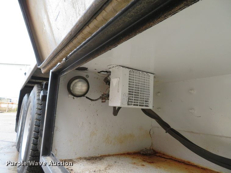 image for item DH1625 2004 International 5900i hydrovac truck