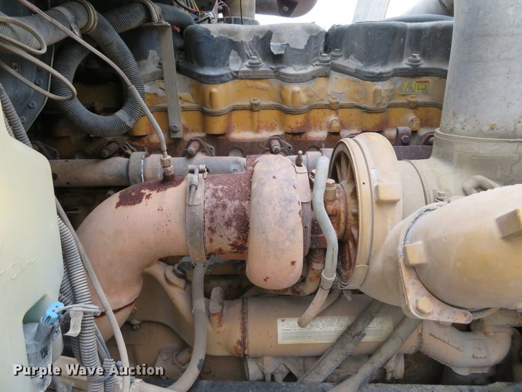 image for item DH1625 2004 International 5900i hydrovac truck