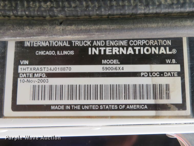 image for item DH1625 2004 International 5900i hydrovac truck