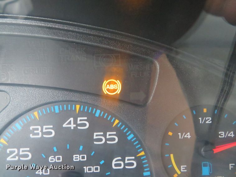 image for item DH1626 2006 International 4400 tank truck