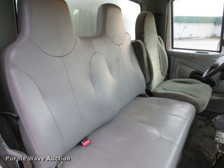 image for item DH1626 2006 International 4400 tank truck