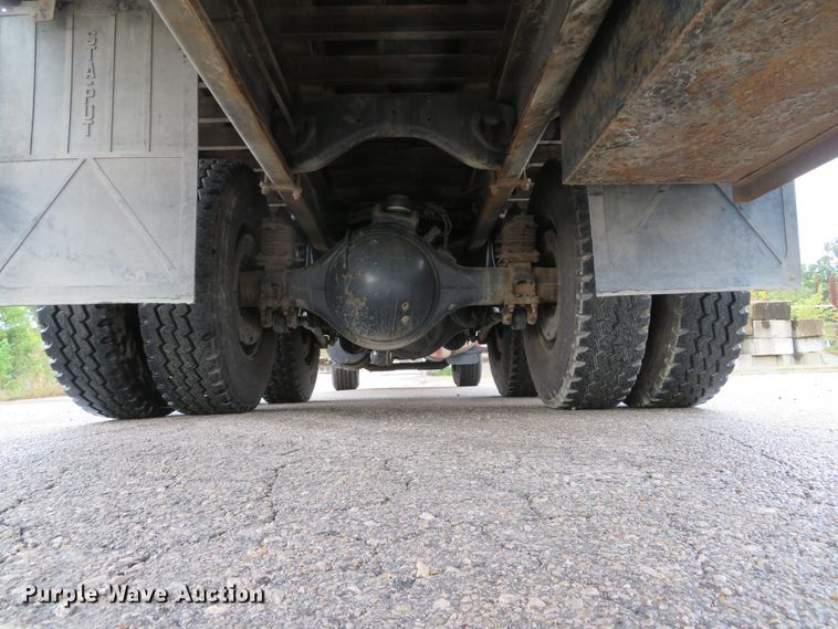 image for item DH1628 1995 White GMC WG crane truck