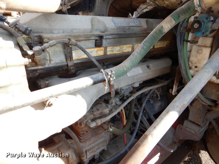 image for item DH2711 1994 White GMC WIA service truck