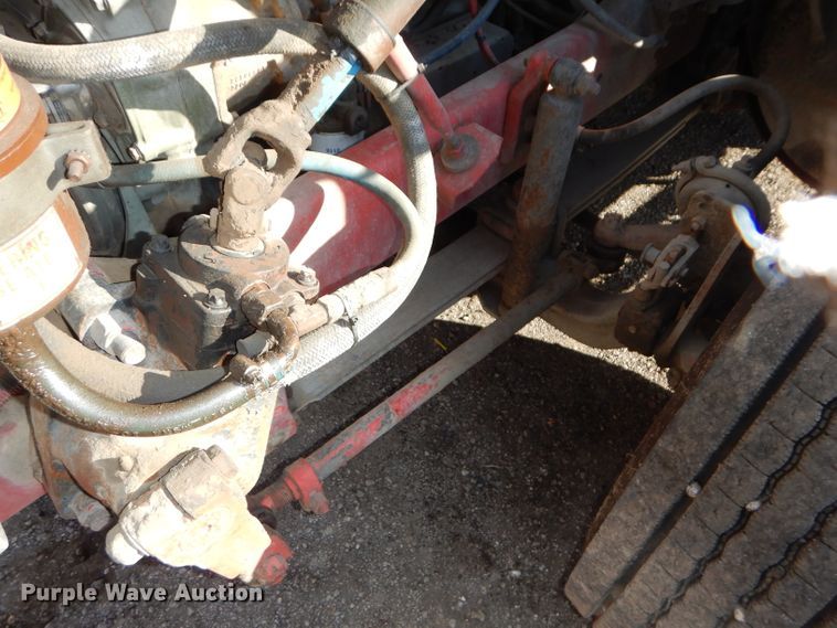 image for item DH2711 1994 White GMC WIA service truck