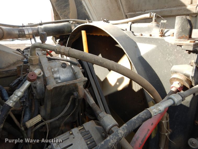 image for item DH2711 1994 White GMC WIA service truck