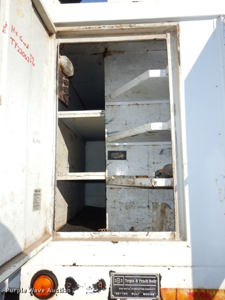 image for item DH2711 1994 White GMC WIA service truck