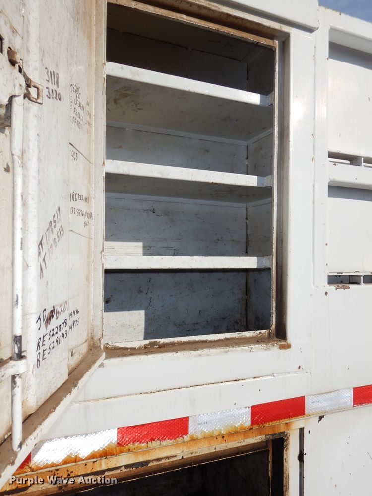 image for item DH2711 1994 White GMC WIA service truck