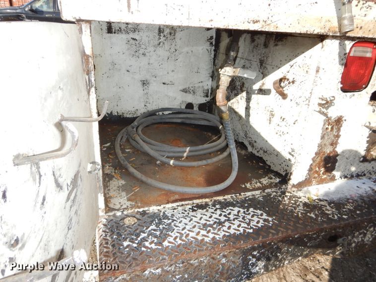 image for item DH2711 1994 White GMC WIA service truck