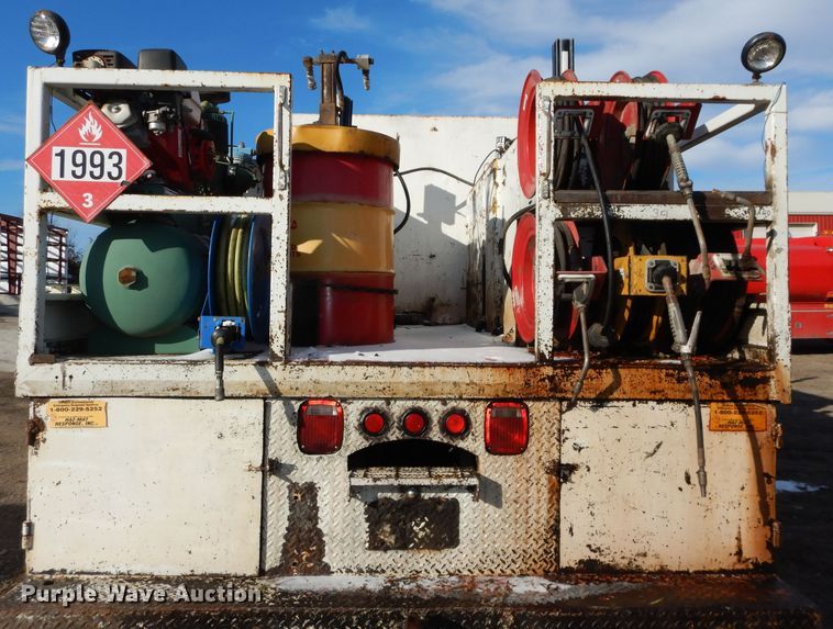 image for item DH2711 1994 White GMC WIA service truck