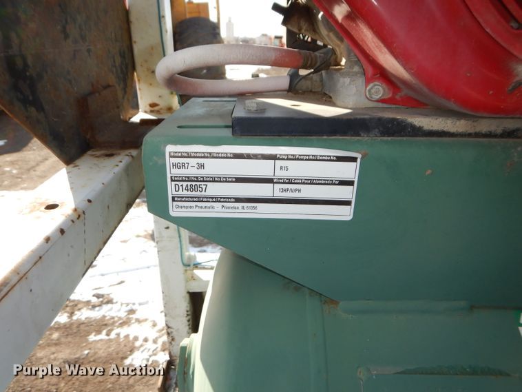 image for item DH2711 1994 White GMC WIA service truck