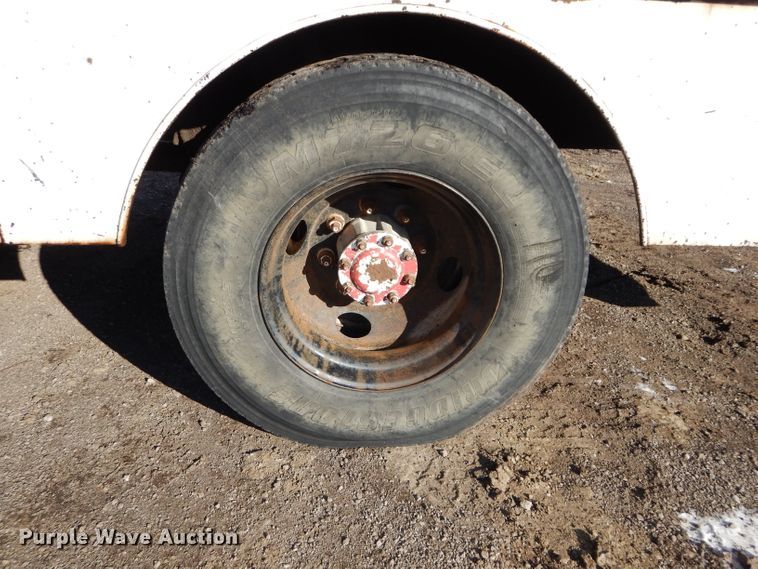 image for item DH2711 1994 White GMC WIA service truck