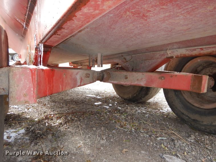 image for item DH2714 Calumet S3750 water wagon