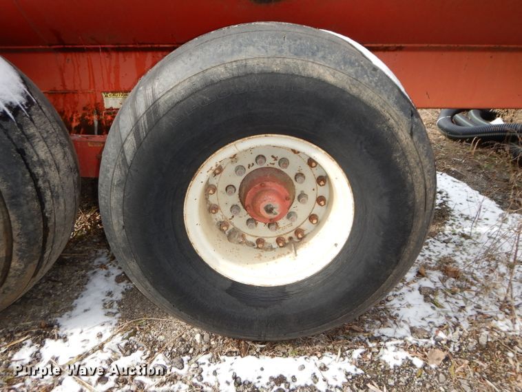 image for item DH2714 Calumet S3750 water wagon