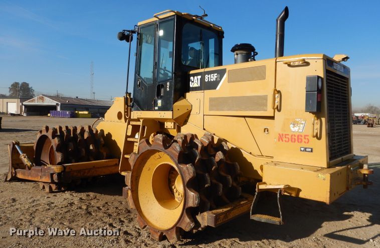 image for item DH2718 2008 Caterpillar 815F Series II soil compactor