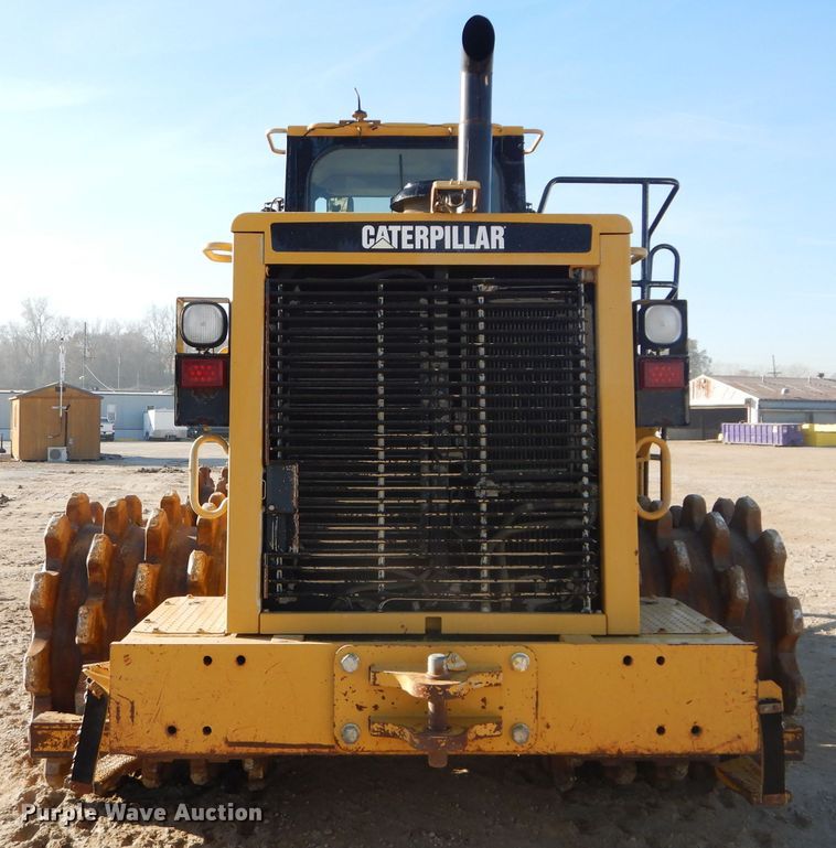 image for item DH2718 2008 Caterpillar 815F Series II soil compactor