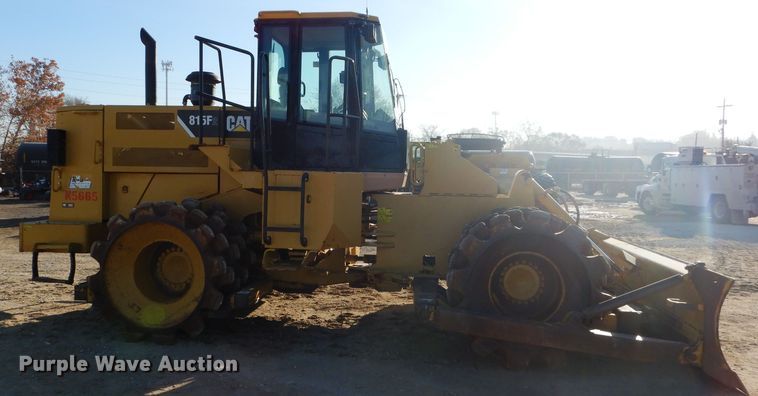 image for item DH2718 2008 Caterpillar 815F Series II soil compactor