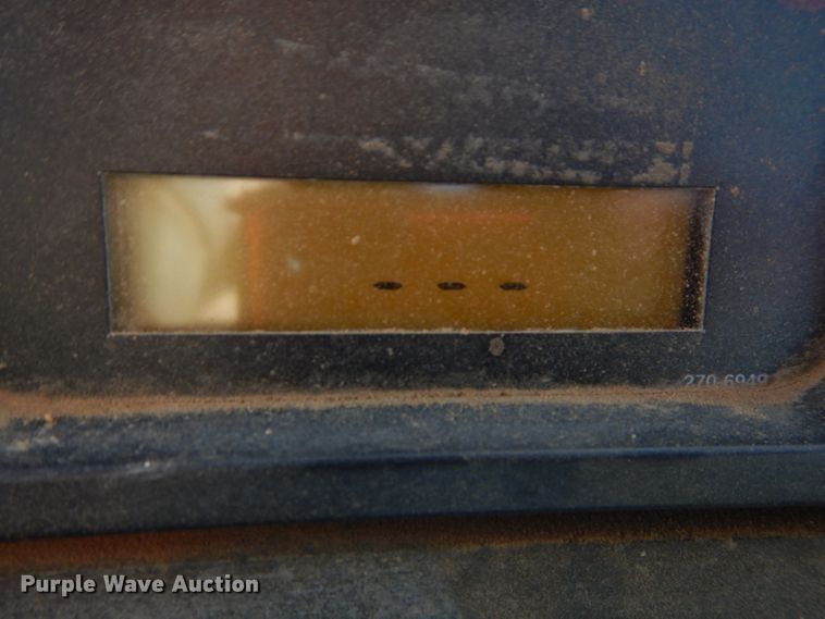 image for item DH2718 2008 Caterpillar 815F Series II soil compactor