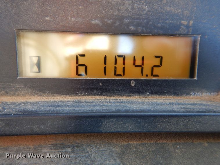 image for item DH2718 2008 Caterpillar 815F Series II soil compactor