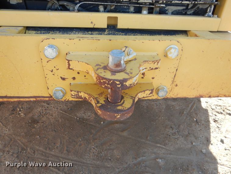 image for item DH2718 2008 Caterpillar 815F Series II soil compactor