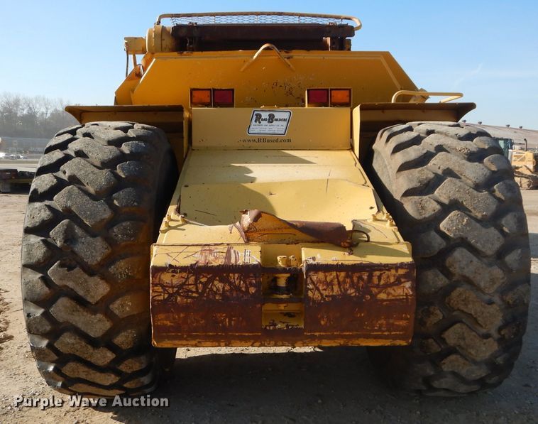 image for item DH2719 2000 Caterpillar 615C Series II elevating scraper