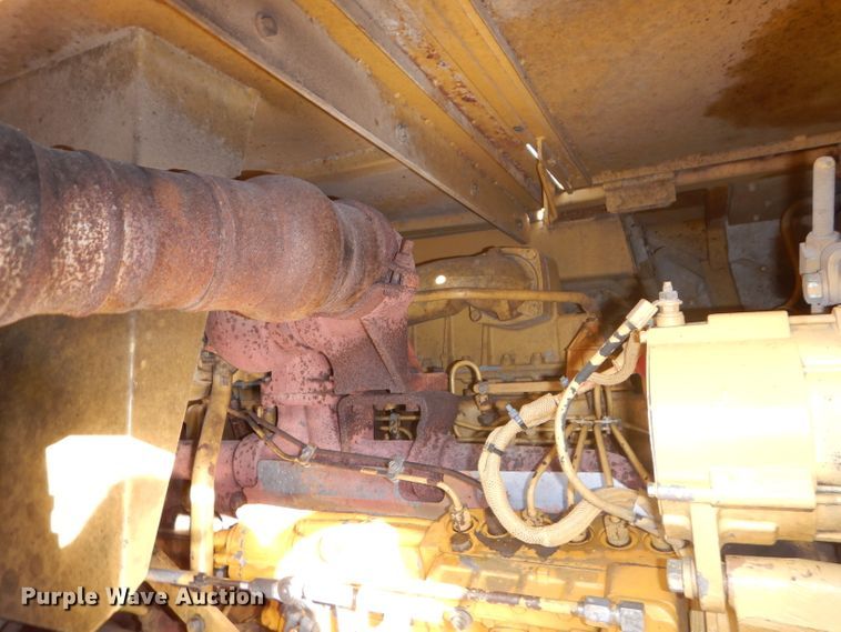 image for item DH2719 2000 Caterpillar 615C Series II elevating scraper