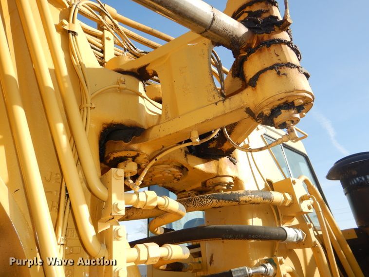 image for item DH2719 2000 Caterpillar 615C Series II elevating scraper