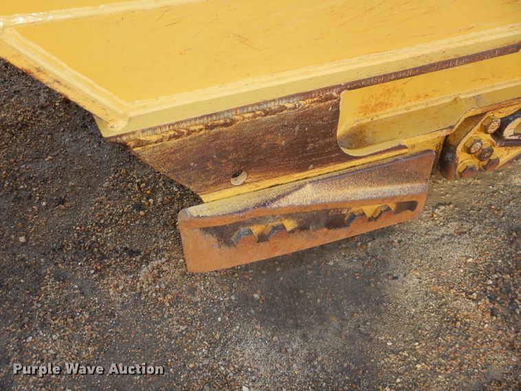 image for item DH2719 2000 Caterpillar 615C Series II elevating scraper